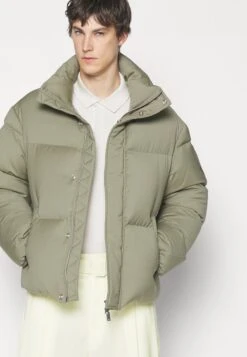 Emporio Armani Down Jacket - Verde Militare -Total Wear Store a33b4e9128fd4802b92140f1b84cc069