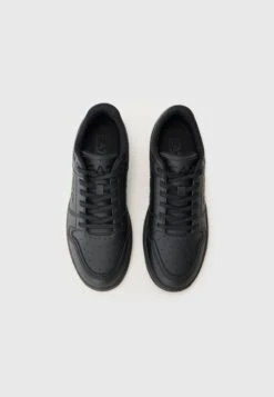 EA7 Emporio Armani SLASHER UNISEX - Trainers - Triple Black 11 EA7 Emporio Armani SLASHER UNISEX - Trainers - Triple Black -Total Wear Store a4118400e33b44618a82f5be4d976305