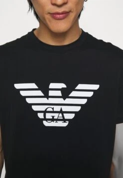 Emporio Armani Print T-Shirt - Print T-Shirt -Total Wear Store a459e33fa2dd4f78a116d6733e7f43dc