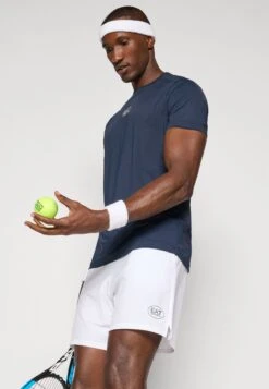 EA7 Emporio Armani TENNIS PRO TEE - Sports T-shirt - Blue -Total Wear Store a5866d86d5ec4ccf90ec46591d6f9b68