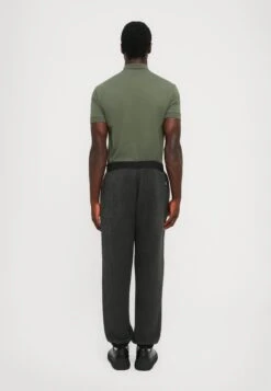 EA7 Emporio Armani TRAIN LOGO SERIES PANTS - Tracksuit Bottoms - Asphalt -Total Wear Store a79c7b1e7ee14678946a0689bfb960b3