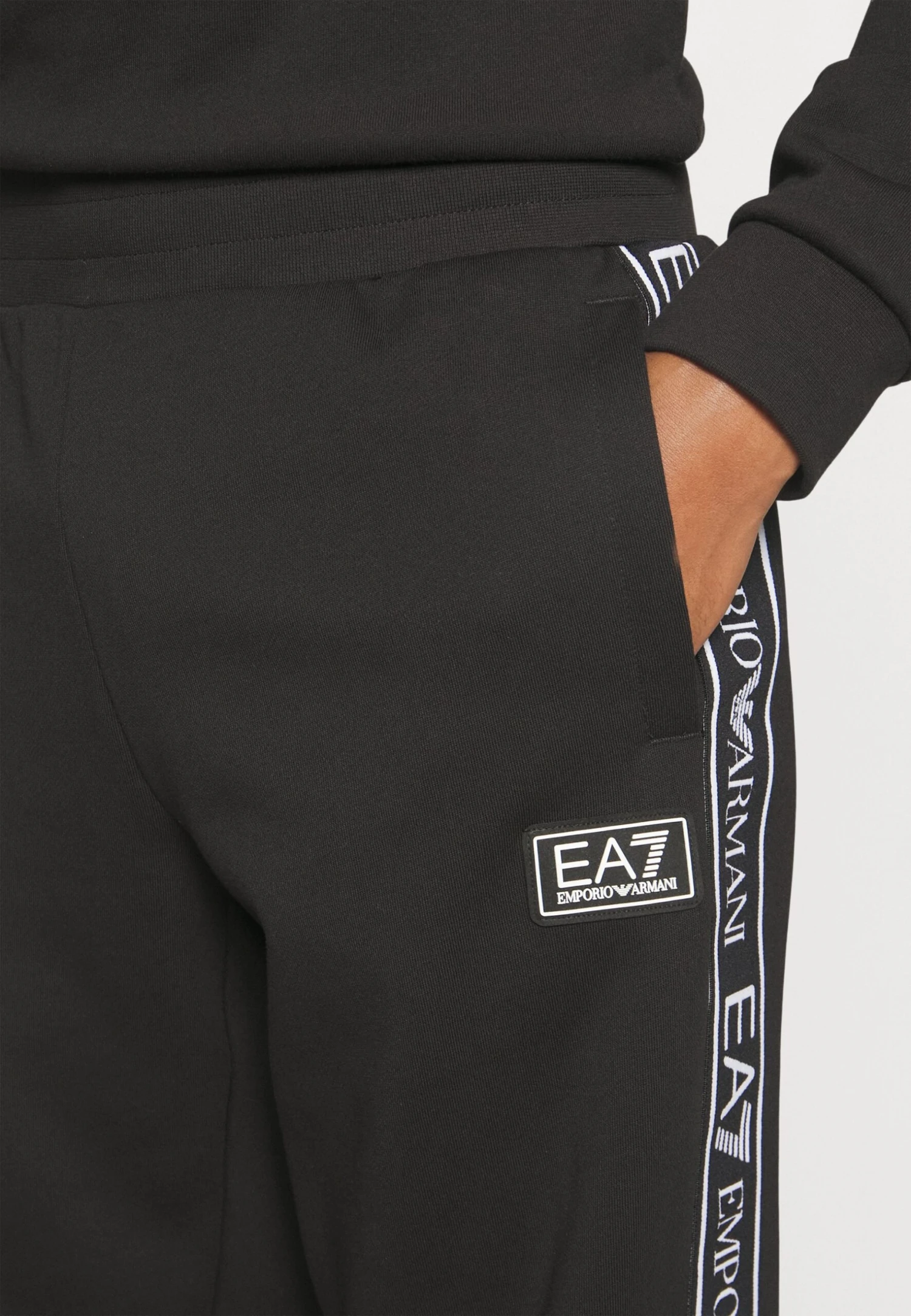EA7 Emporio Armani Trouser - Tracksuit Bottoms - Nero 7 EA7 Emporio Armani Trouser - Tracksuit Bottoms - Nero - Image 5