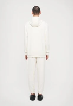 EA7 Emporio Armani UNISEX - Sweatshirt - Vanilla Ice -Total Wear Store a8b1c3bc72fe42f5bcd6db0313138c7c