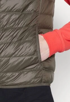 EA7 Emporio Armani Waistcoat - Waistcoat - Dark Grey 13 EA7 Emporio Armani Waistcoat - Waistcoat - Dark Grey -Total Wear Store a98e613131a3421b8f764fe38f491398