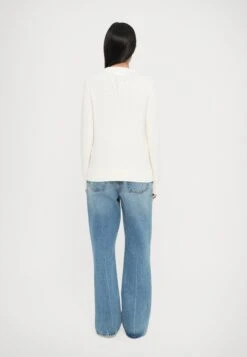 EA7 Emporio Armani Jumper - White -Total Wear Store ab8e6254c7094559a4dc157e49a27f08