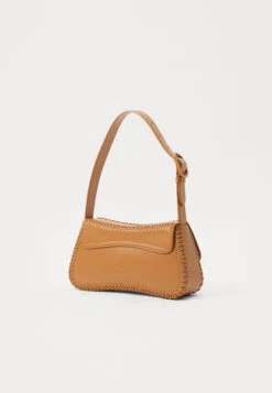 Emporio Armani SHOULDER BAG CASSANDRA STITCH - Handbag - Caramello -Total Wear Store abc6991e90d34bc785f9e85cf9d2f544