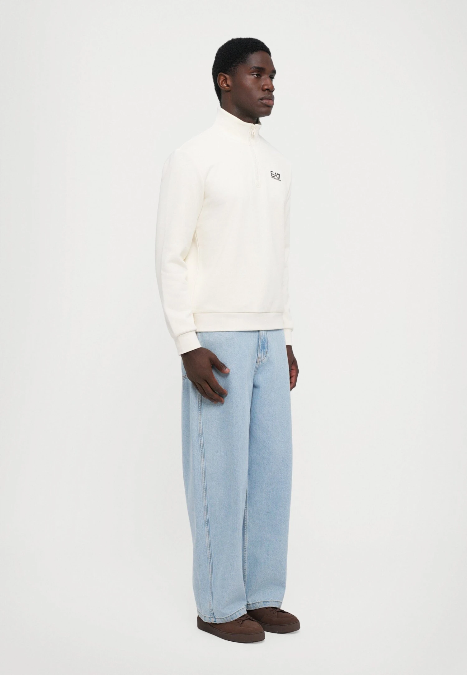 EA7 Emporio Armani TRAIN CORE - Sweatshirt - Vanilla Ice 6 EA7 Emporio Armani TRAIN CORE - Sweatshirt - Vanilla Ice - Image 4