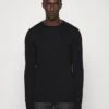 Emporio Armani Maglione - Jumper - Nero -Total Wear Store af007b5f98bf4812a6cd6bb306b0810b