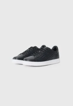 EA7 Emporio Armani CLASSIC UNISEX - Trainers - Black -Total Wear Store b171c334cbfa406e83fd6b31fa0c4c81