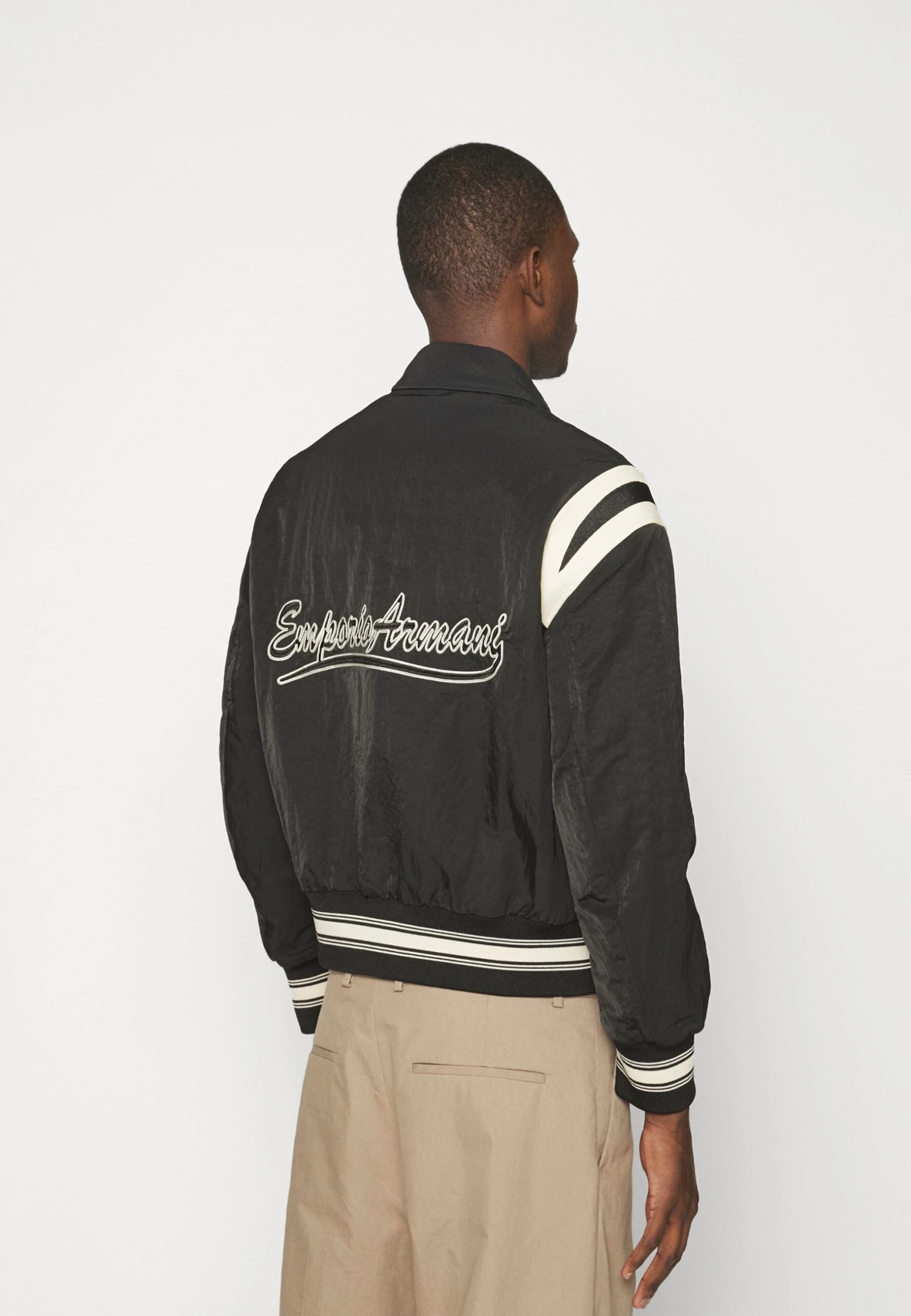 Emporio Armani Bomber Jacket - Nero 3 Emporio Armani Bomber Jacket - Nero