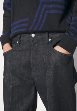 Emporio Armani Pockets Pant - Straight Leg Jeans - Blue Denim 15 Emporio Armani Pockets Pant - Straight Leg Jeans - Blue Denim -Total Wear Store b25119200a414916ba87d1cd936f4f6e