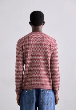 Emporio Armani Jumper - Red/french Oak 11 Emporio Armani Jumper - Red/french Oak -Total Wear Store b313792acde64a4bbd87099dec28e926