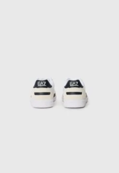 EA7 Emporio Armani NEW HERITAGE UNISEX - Trainers - White/black -Total Wear Store b3f821494fba48d2b7d132b7d1f61495