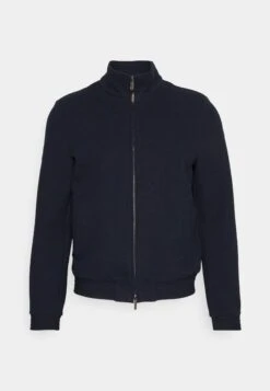 Emporio Armani Blouson - Bomber Jacket - Blu Navy -Total Wear Store b40a6bad514e4472b6eb009218a45951