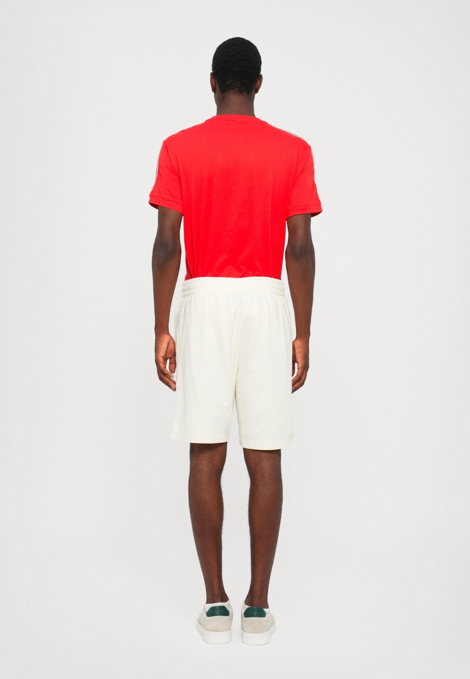 EA7 Emporio Armani TRAIN VISIBILITY - Shorts - Cream/black 5 EA7 Emporio Armani TRAIN VISIBILITY - Shorts - Cream/black - Image 3