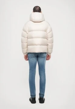 Emporio Armani JACKET - Down Jacket - Ecru -Total Wear Store b517cb4f1d8f4ffd87f438ea521f134d