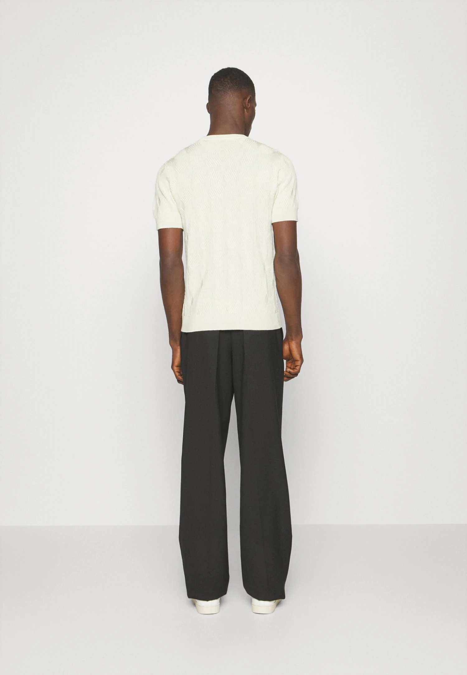 Emporio Armani Basic T-Shirt - Giallo Polve 5 Emporio Armani Basic T-Shirt - Giallo Polve - Image 3