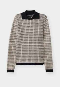 Emporio Armani Jumper - French Oak -Total Wear Store b5c5a077b1004a84a95b24b750357659