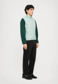 EA7 Emporio Armani TRAIN CORE LIGHT VEST - Waistcoat - Blue Surf -Total Wear Store b5c959b47172401aa73751960541667f