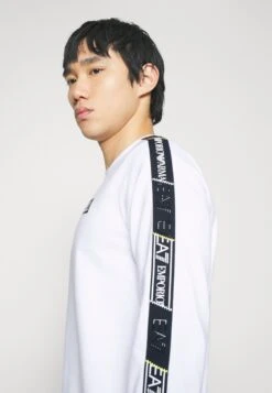 EA7 Emporio Armani Sweatshirt - White -Total Wear Store b5fc5710b7104bd3b4ca7a350954f419