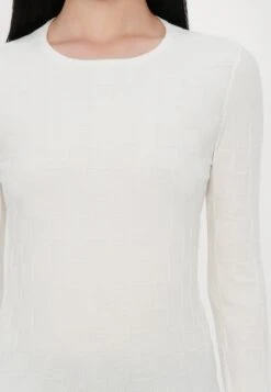 Emporio Armani Jumper - Warm White 16 Emporio Armani Jumper - Warm White -Total Wear Store b76b488e421245da9019943ab6fd2351