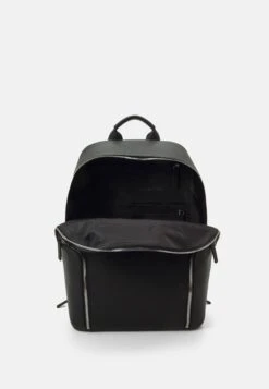Emporio Armani Man'S Backpack - Rucksack - Black -Total Wear Store ba64efd552e94a4395974f945f078a09