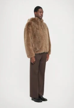 Emporio Armani BLOUSON JACKET - Winter Jacket - Otter -Total Wear Store bcb10e04e94b4701ac1b35c239609b39