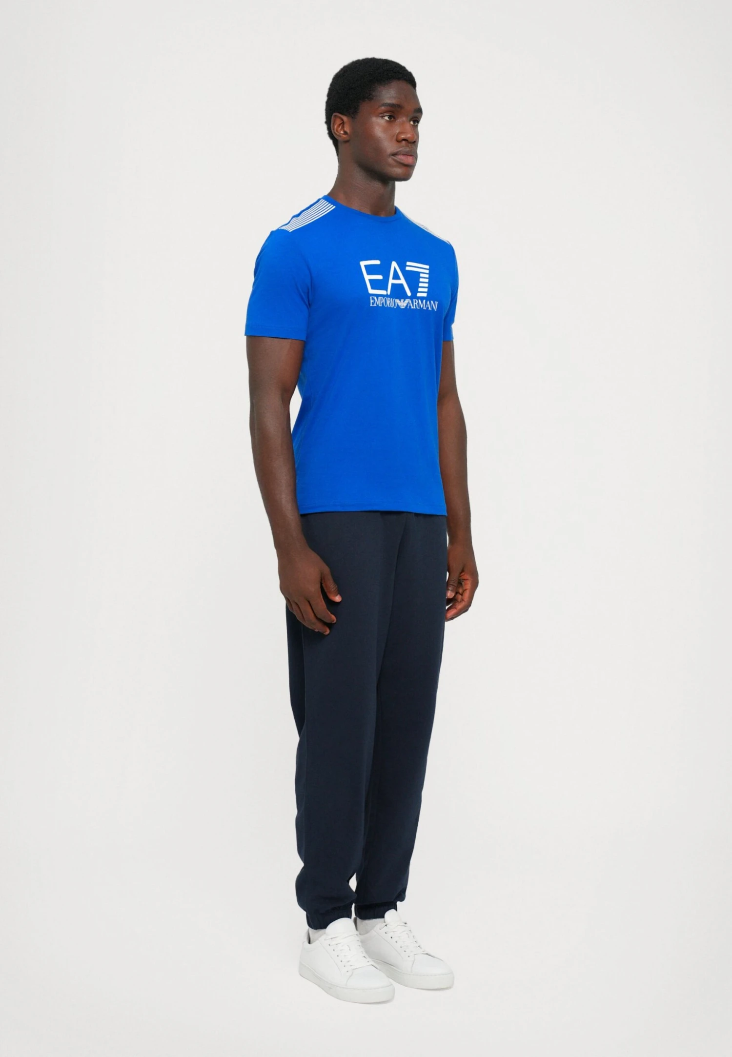 EA7 Emporio Armani TRAIN LINES TEE - Print T-shirt - Surf The Web 6 EA7 Emporio Armani TRAIN LINES TEE - Print T-shirt - Surf The Web - Image 4