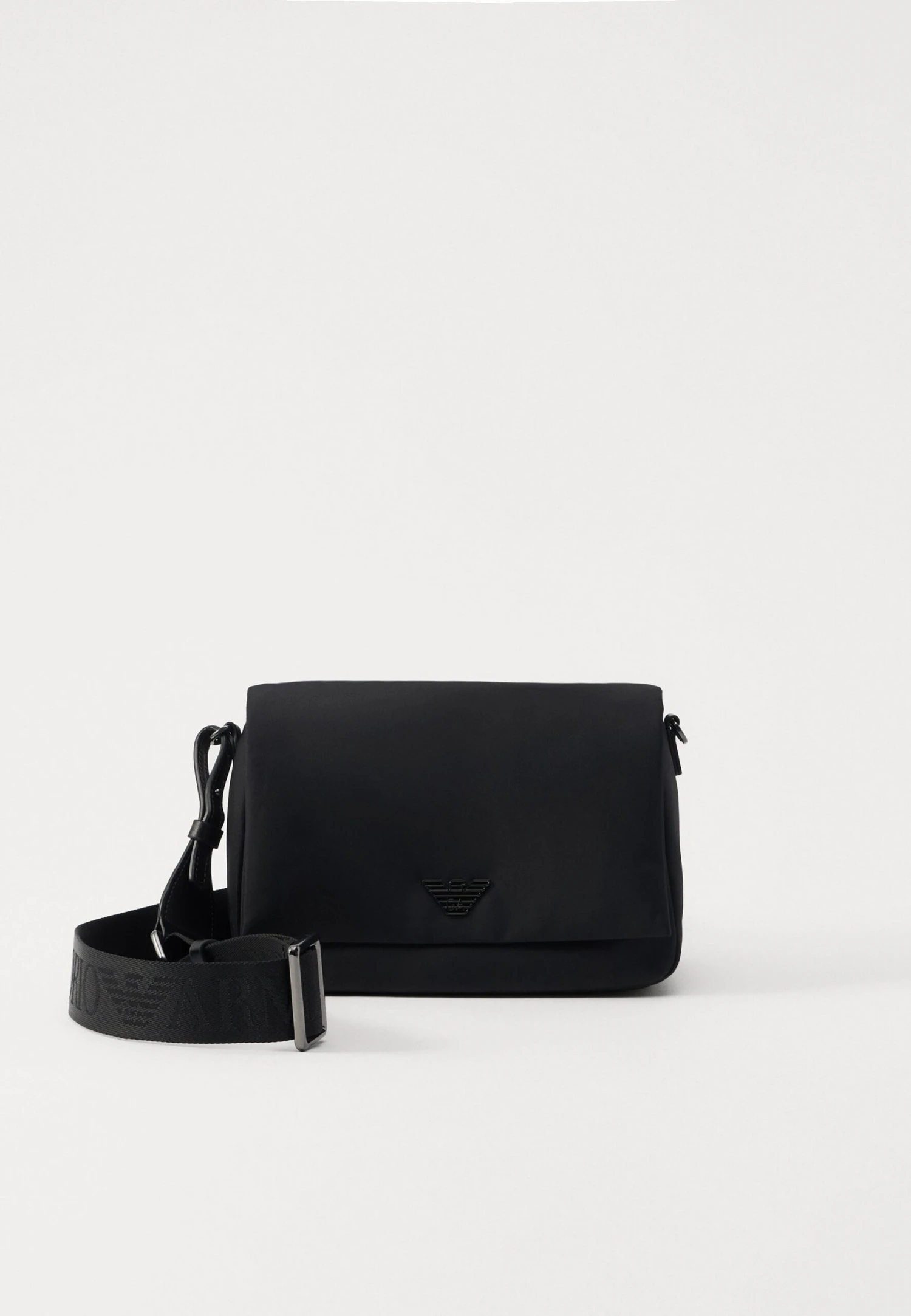 Emporio Armani SHOULDER BAG UNISEX - Cross Body Bag - Black 3 Emporio Armani SHOULDER BAG UNISEX - Cross Body Bag - Black