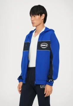EA7 Emporio Armani TRAIN LOGO SERIES PIPING HOODIE - Zip-up Sweatshirt - Surf The Web -Total Wear Store be6440d8deab4e828cf7f43615510c20
