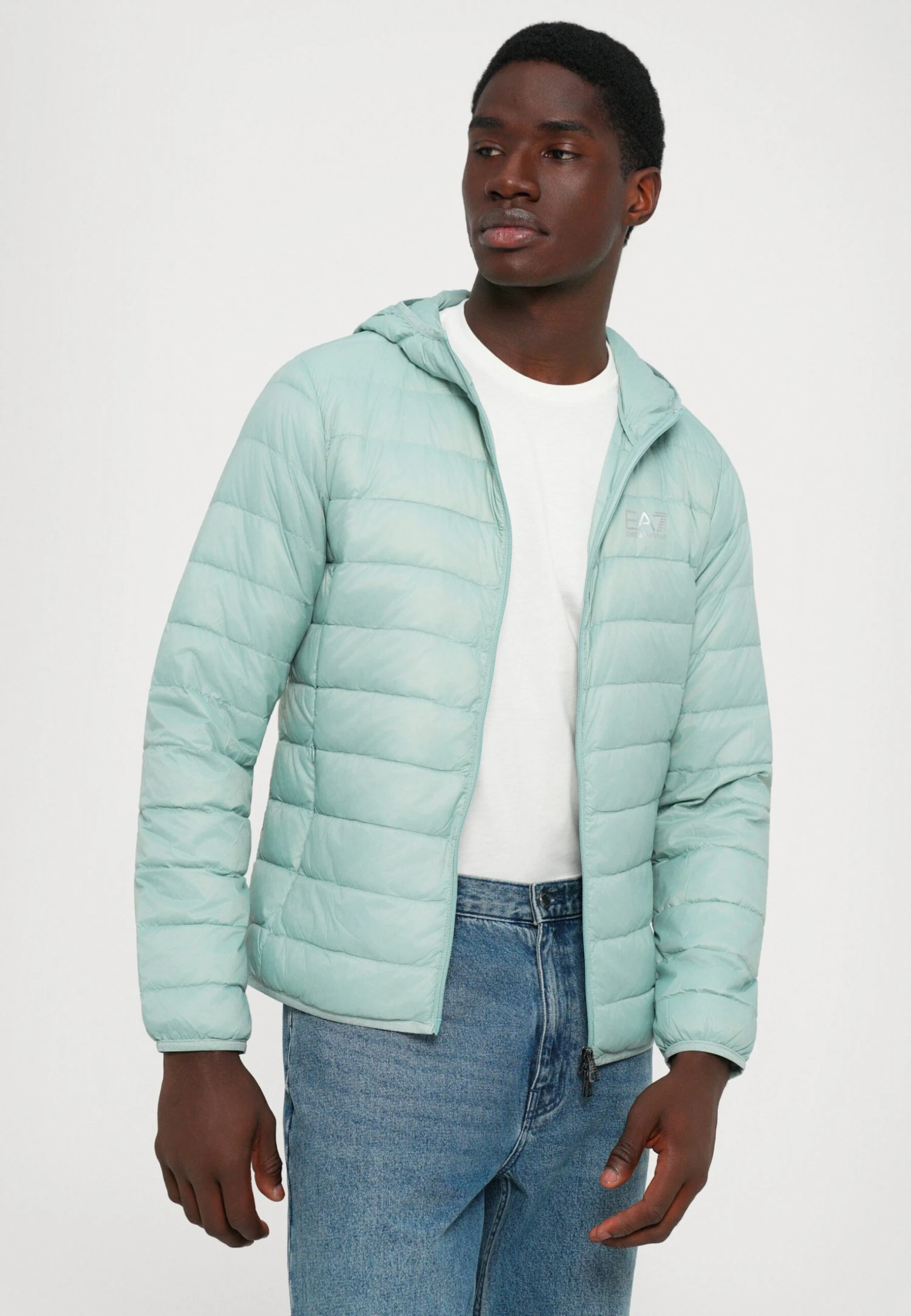 EA7 Emporio Armani TRAIN CORE LIGHT JACKET - Down Jacket - Blue Surf 7 EA7 Emporio Armani TRAIN CORE LIGHT JACKET - Down Jacket - Blue Surf - Image 5