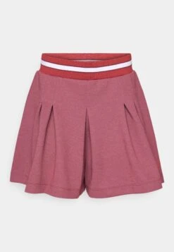 EA7 Emporio Armani TENNIS CLUB SHORTS - Sports Shorts - Bordeaux -Total Wear Store bf50183f85b54489a657a29a549a0ae9