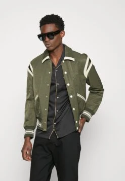 Emporio Armani Bomber Jacket - Verde Foresta -Total Wear Store c0c01af0dc64456bb02339dd3bb64655