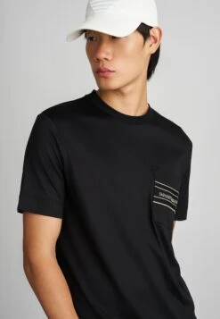 Emporio Armani Basic T-shirt - Black Beauty -Total Wear Store c10998fbb12b47fb9727a256de540769