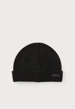 Emporio Armani BEANIE HAT - Beanie - Downtown Brown -Total Wear Store c110694c054e4b8eaa498ffc8c089e96