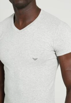 Emporio Armani Undershirt - Undershirt 10 Emporio Armani Undershirt - Undershirt -Total Wear Store c18c3925e5444a4bbe95d50fe88a598f