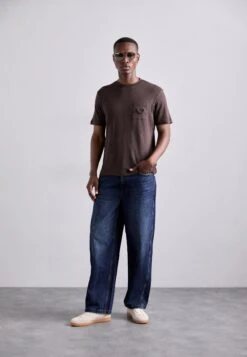 Emporio Armani 5 POCKETS PANT - Straight Leg Jeans - Blue Denim -Total Wear Store c304e74aa0bb41949ef674a3dc0413e3