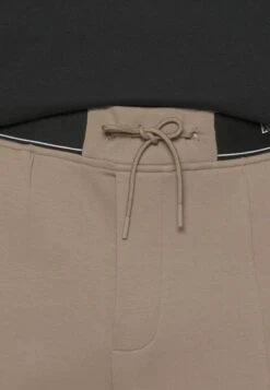 Emporio Armani Trouser - Trousers - Incenso -Total Wear Store c342adf4bd0c46e78b5497b4c606b33d