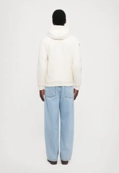 EA7 Emporio Armani TRAIN LOGO SERIES HOODIE EXTENDED - Hoodie - Vanilla Ice -Total Wear Store c468309a947142cbac80dcd064c2b3bc