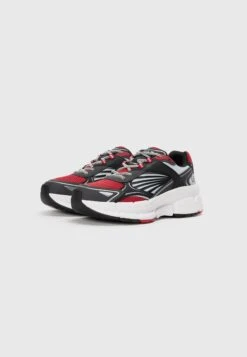 EA7 Emporio Armani CRAVE UNISEX - Trainers - Black/glacier Gray/asphalt/haute Red -Total Wear Store c479419751f34ff6924a1bd989599d6a