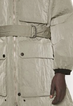 Emporio Armani Parka - Greige -Total Wear Store c556d19f99f9422b99bf29fef15bcb6c