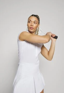 EA7 Emporio Armani Tennis ClubDress - Sports Dress - White -Total Wear Store c65e45496c5043eda0a7c8903c2549b8