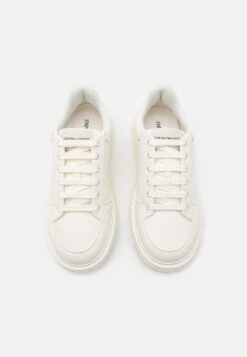Emporio Armani Most - Trainers - Off White -Total Wear Store c726d2b02b5546fb94b721584682d600