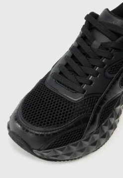 EA7 Emporio Armani KOBRA TECH UNISEX - Trainers - Triple Black/shiny Black -Total Wear Store c95f84c6e408444d9b41ec771c3fb955