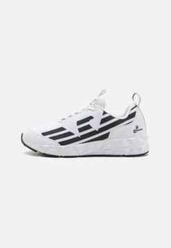 EA7 Emporio Armani ULTIMATE C2 COMBAT CORE UNISEX - Trainers - Triple Black/light Gold -Total Wear Store c9b6511cb5654e3bbec79ade8f8bab73