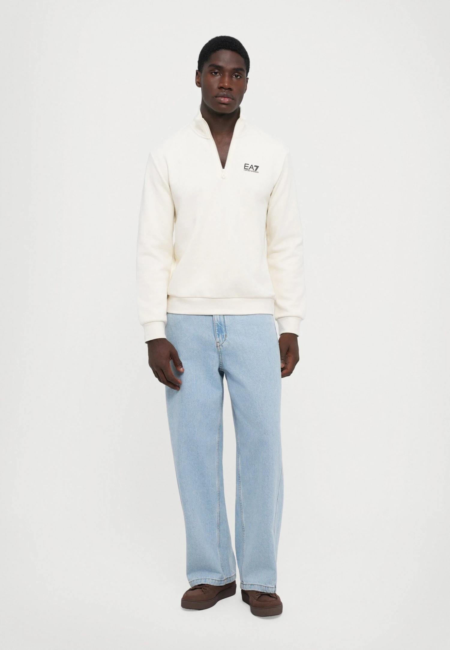 EA7 Emporio Armani TRAIN CORE - Sweatshirt - Vanilla Ice 4 EA7 Emporio Armani TRAIN CORE - Sweatshirt - Vanilla Ice - Image 2