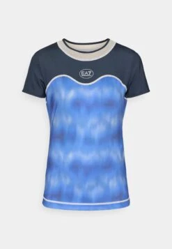 EA7 Emporio Armani TENNIS PRO FREESTYLE TEE - Sports T-shirt - Blue -Total Wear Store cbad8bde19ee4ca3a8ccba13c420bdf4 1