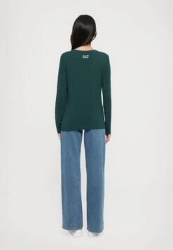 EA7 Emporio Armani Print T-shirt - Ponderosa Pine -Total Wear Store cbc9e8c411f04dcca306f94bbeb5d95c