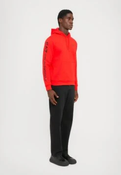 EA7 Emporio Armani TRAIN LOGO SERIES HOODIE EXTENDED - Hoodie - Molten Lava -Total Wear Store cd8f0ac4056b4fe4ab3012615526284f
