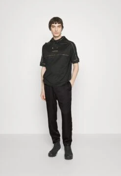 Emporio Armani Pantaloni - Trousers - Nero -Total Wear Store cd971194e278496facca4a3dcad545a5